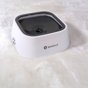 Spill proof dog water dish
